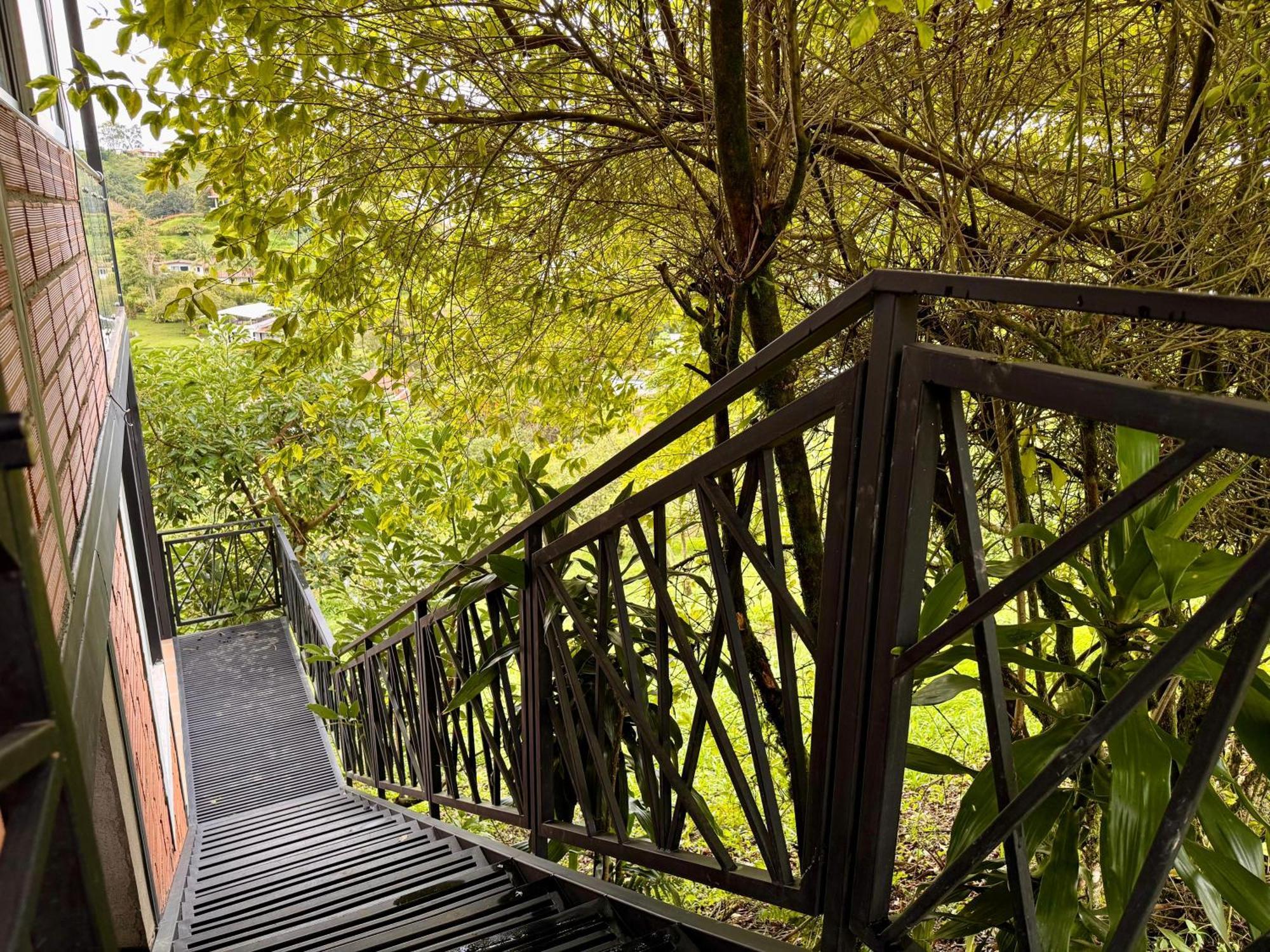 Hotel Campestre Alto Lindo En Guatape Ngoại thất bức ảnh
