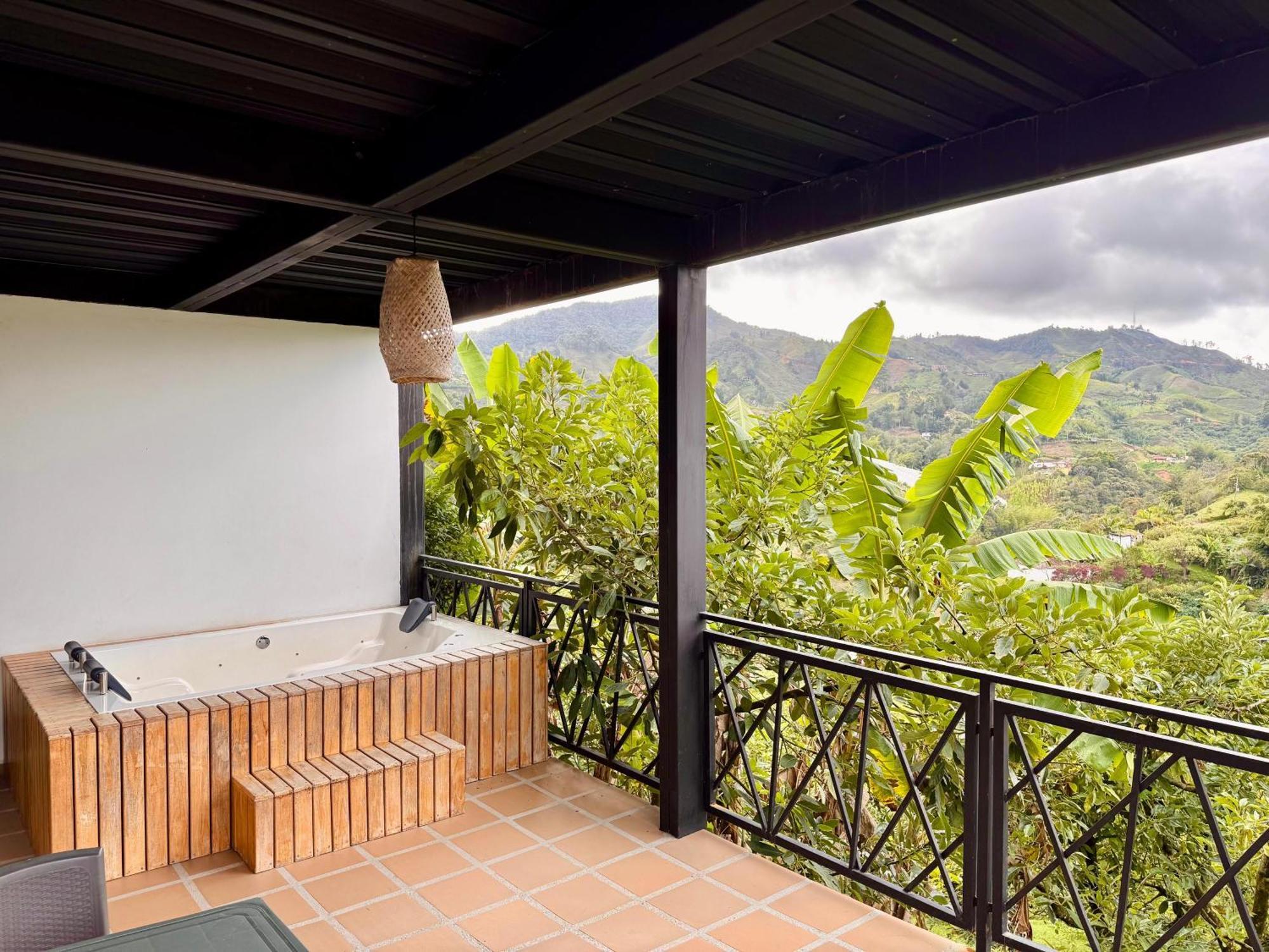 Hotel Campestre Alto Lindo En Guatape Ngoại thất bức ảnh