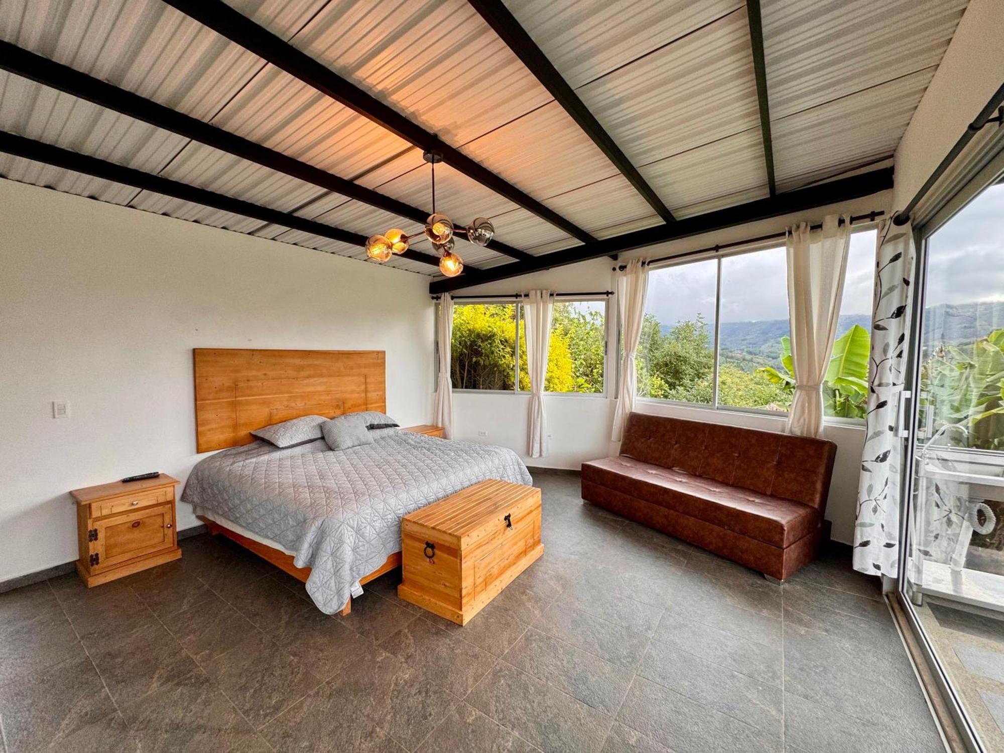 Hotel Campestre Alto Lindo En Guatape Ngoại thất bức ảnh