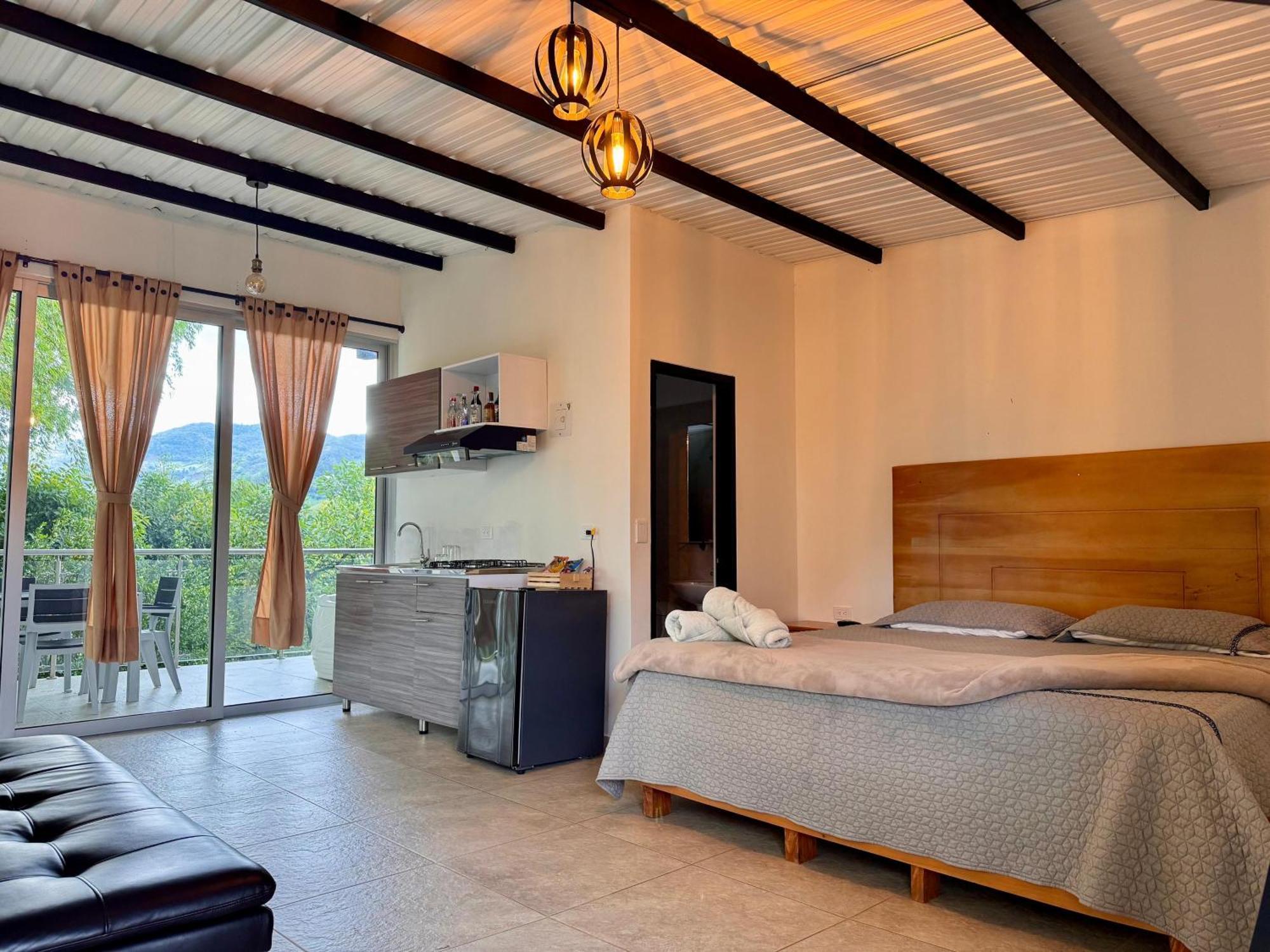 Hotel Campestre Alto Lindo En Guatape Ngoại thất bức ảnh
