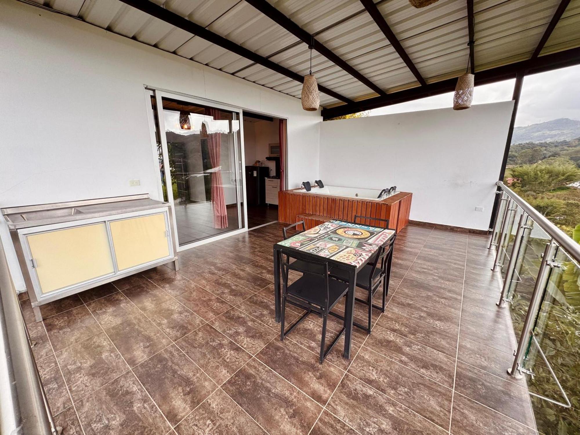 Hotel Campestre Alto Lindo En Guatape Ngoại thất bức ảnh