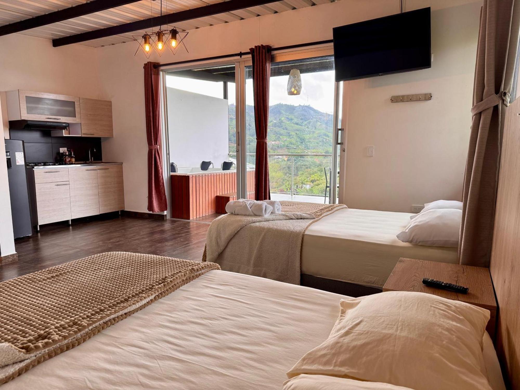 Hotel Campestre Alto Lindo En Guatape Ngoại thất bức ảnh