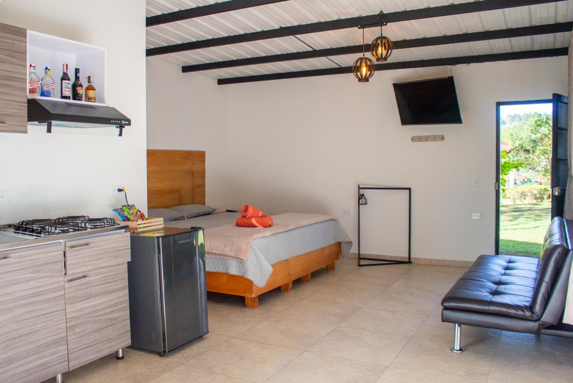 Hotel Campestre Alto Lindo En Guatape Ngoại thất bức ảnh